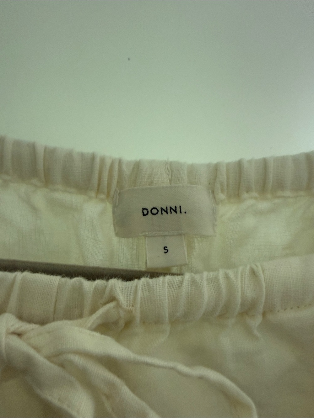 Women’s linen drawstring pants in butter - Picture 6 of 6